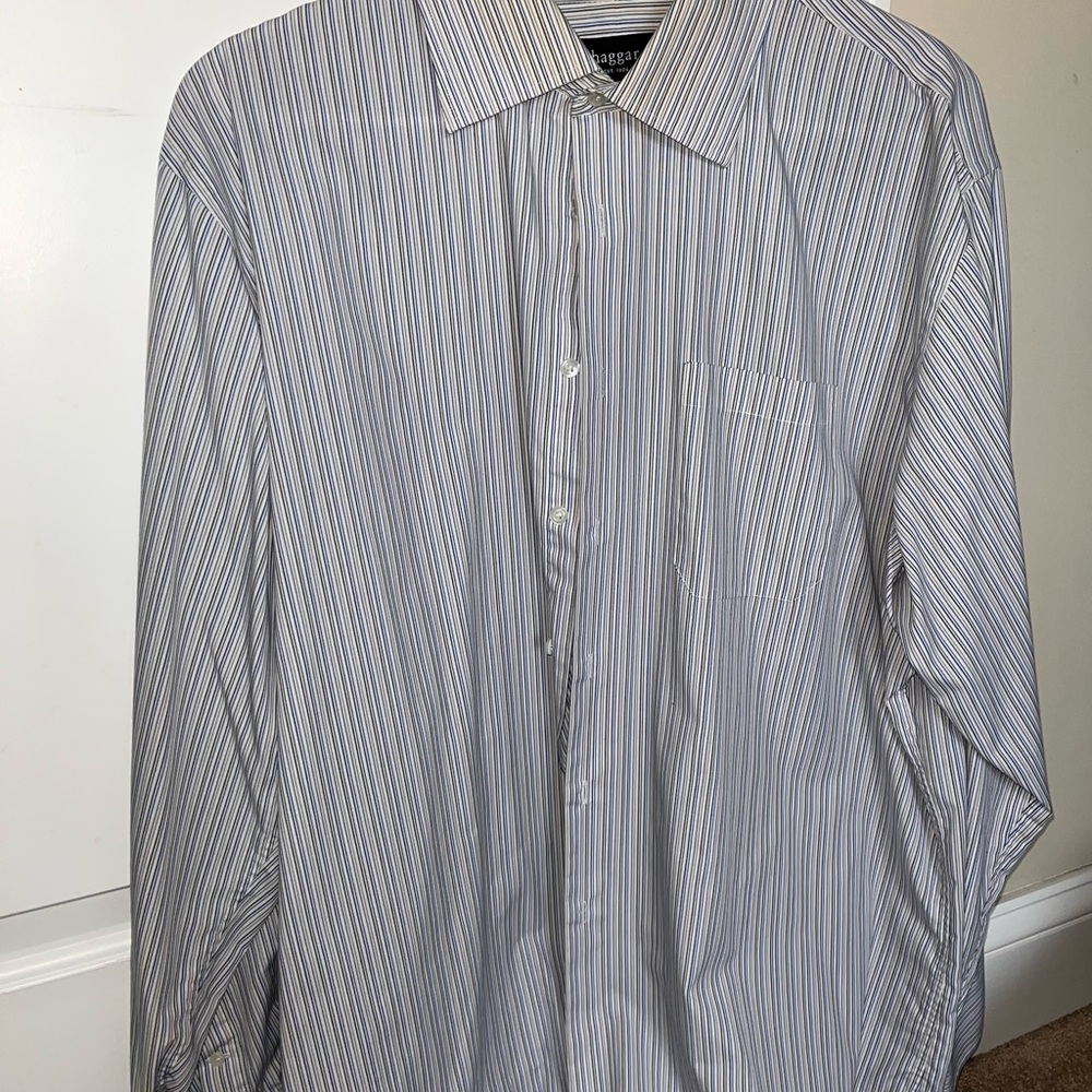 Haggar button down long sleeve collared shirt size 17/34-35